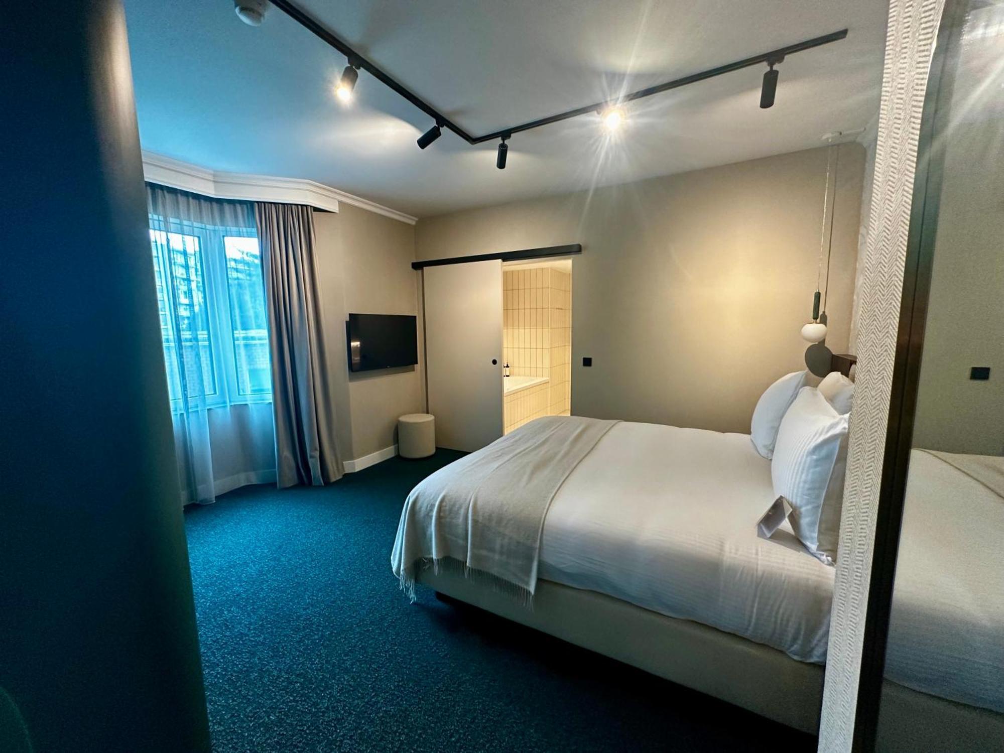 Hotel Der Valk Park Lane 4*